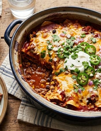 Slow Cooker Beef Enchilada Casserole